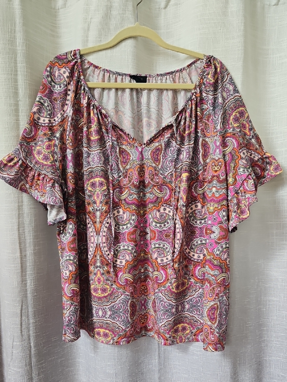 Women’s Paisley Flutter Sleeve Top - Pink Multi